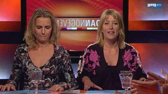Carrie Ten Napel &amp; Leonie Ter Braak - RTV OOST
