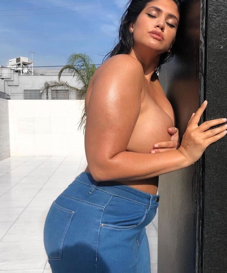 Latecia Thomas