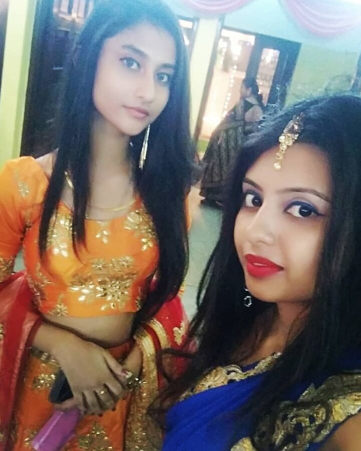 FOR BENGALI LOVERS NON NUDE