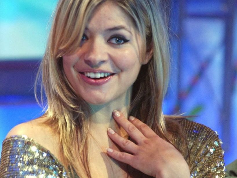 Lockdown Distraction - Holly Willoughby