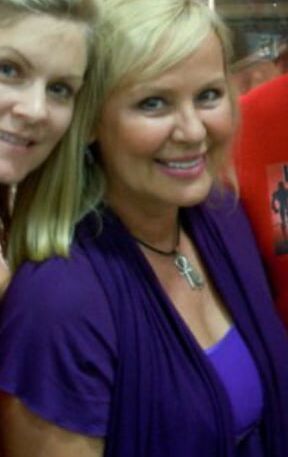 Wendee lee (blonde milf voice actress)