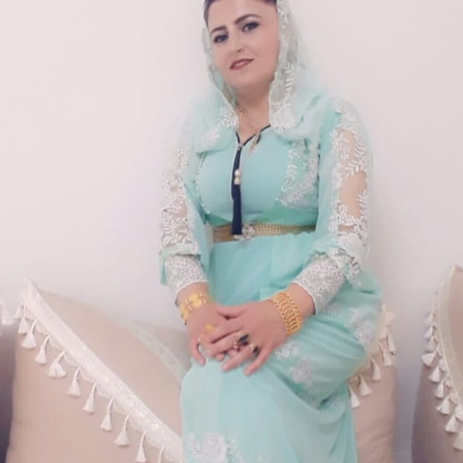 Kurdish milf woman&;s (arabian)