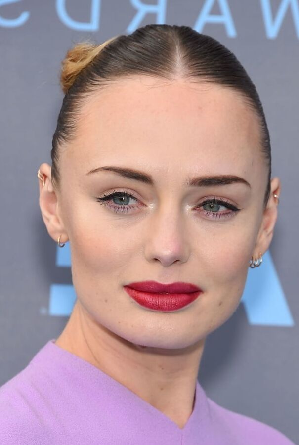 LAURA HADDOCK