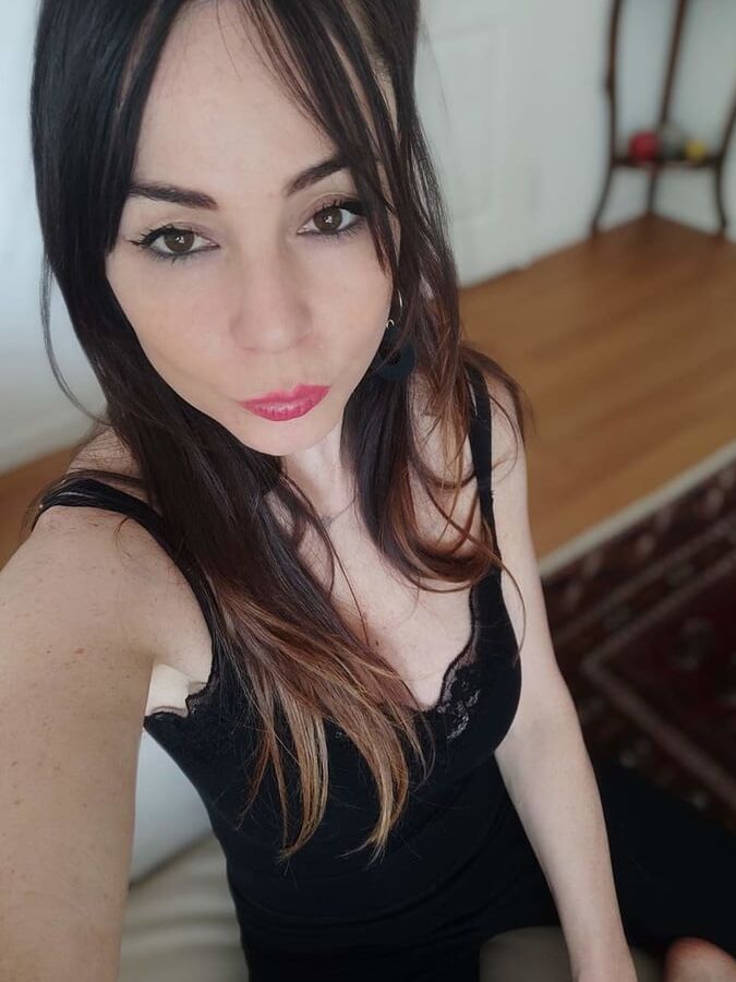 DJette gabber sexy girls hardcore techno