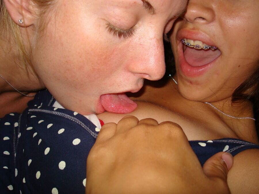 Nice (amateur girl on girl)