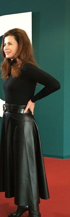 Dutch milf caroline de bruijn