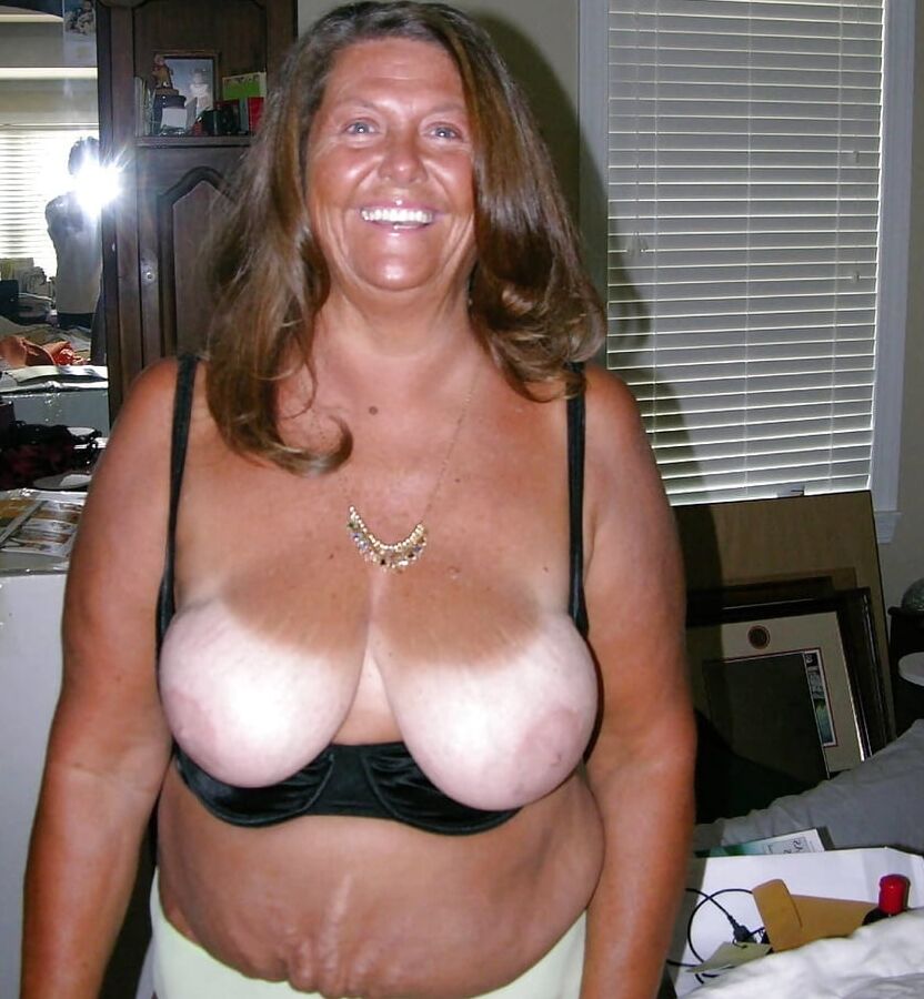 Granny-Milf Tanlines