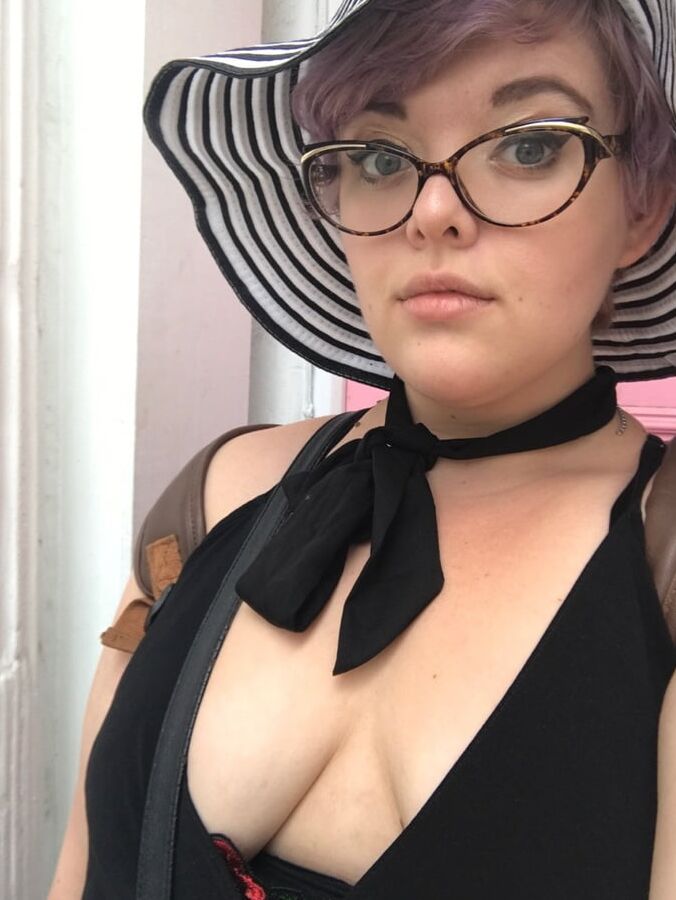 Bbw mix (Nerdy look)