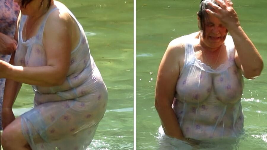 Mature Russian women bathe in cold water