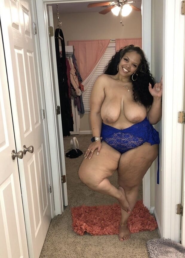 Big Tits Lightskin Ebony BBW