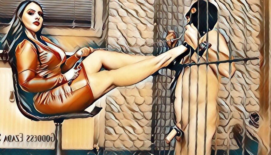 Mistress Ezada Sinn