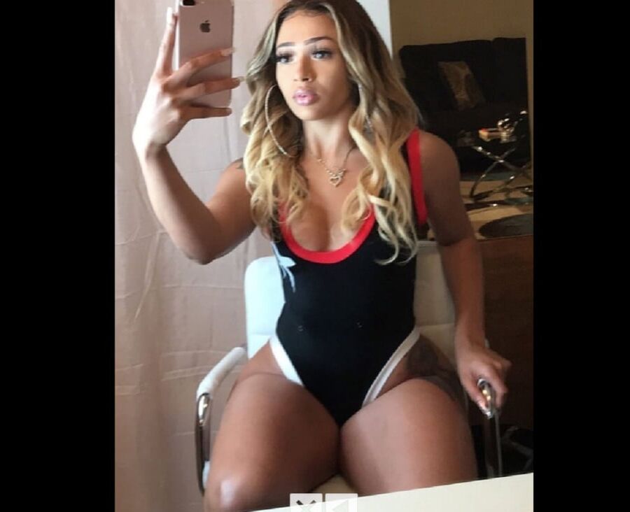 Sexy Hooper