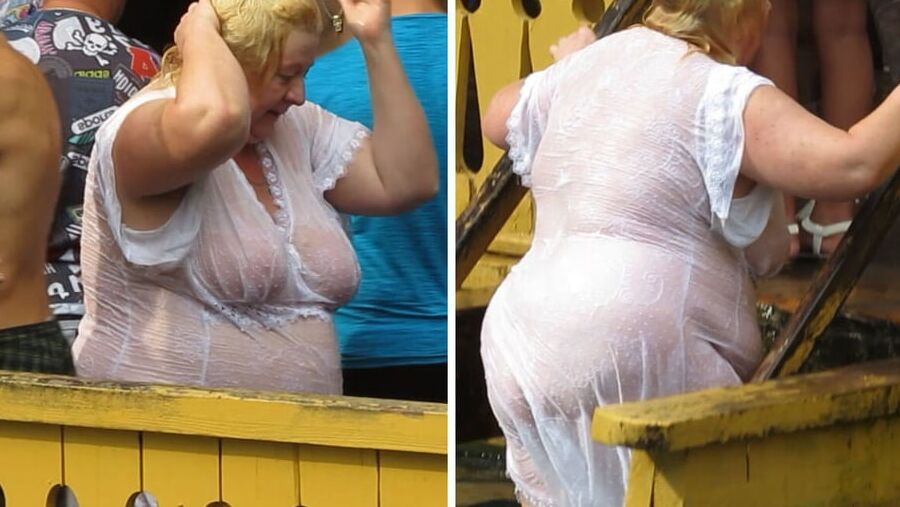 Mature Russian women bathe in cold water