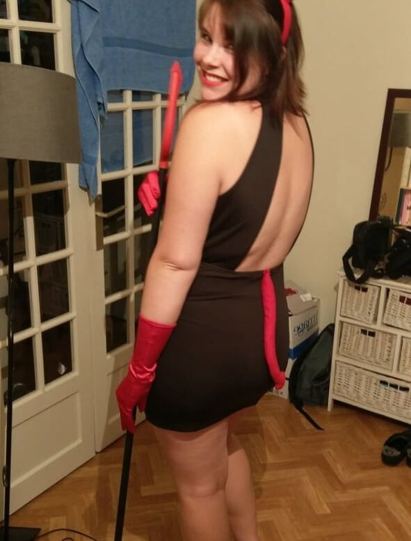 Marjorie aime faire bander les mecs...