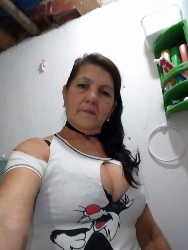 Cida Brogin ... Faceb