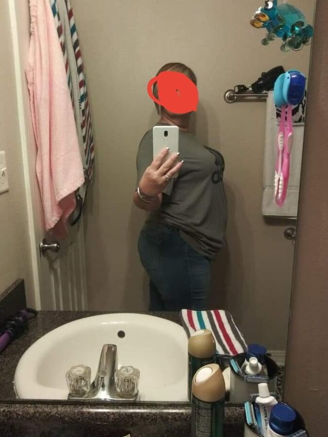 Thick granny named Stephanie Imma fuck soon