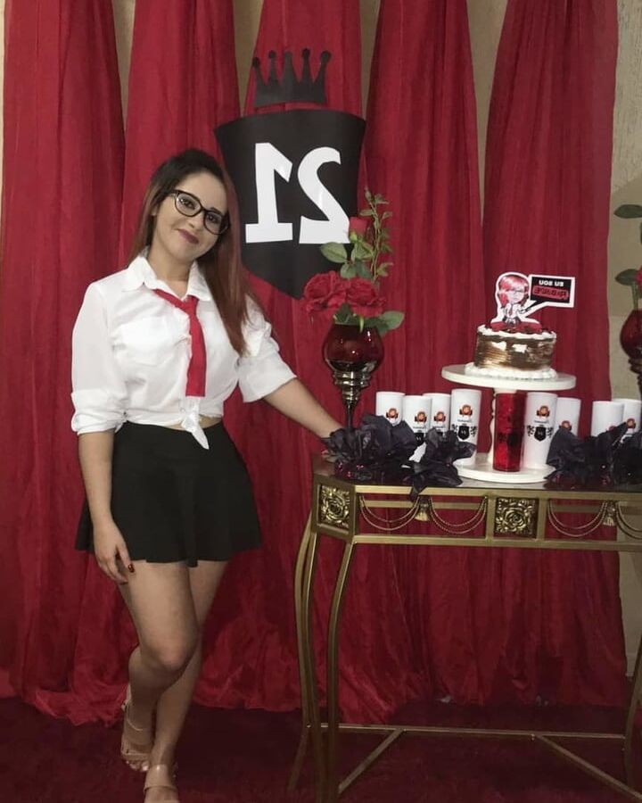 Tezao do caralho (hot girl)