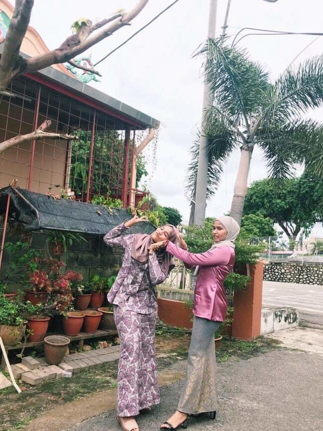 Cikgu Syamiera body padu gersang