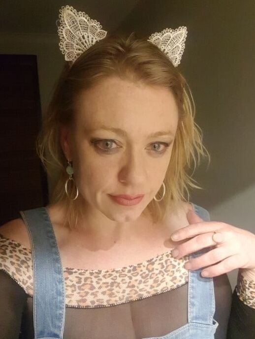 im such a dumb slut!