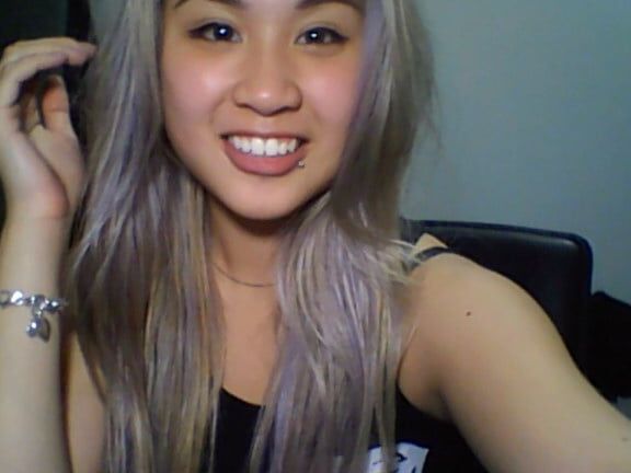 Toronto Viet babe