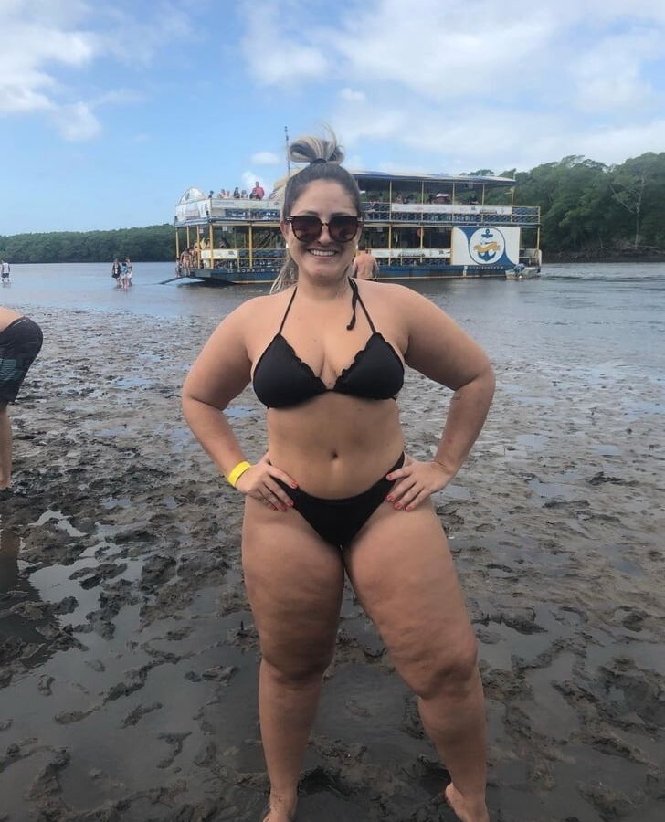 Average chubby wives
