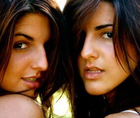 AVELLAN SISTERS