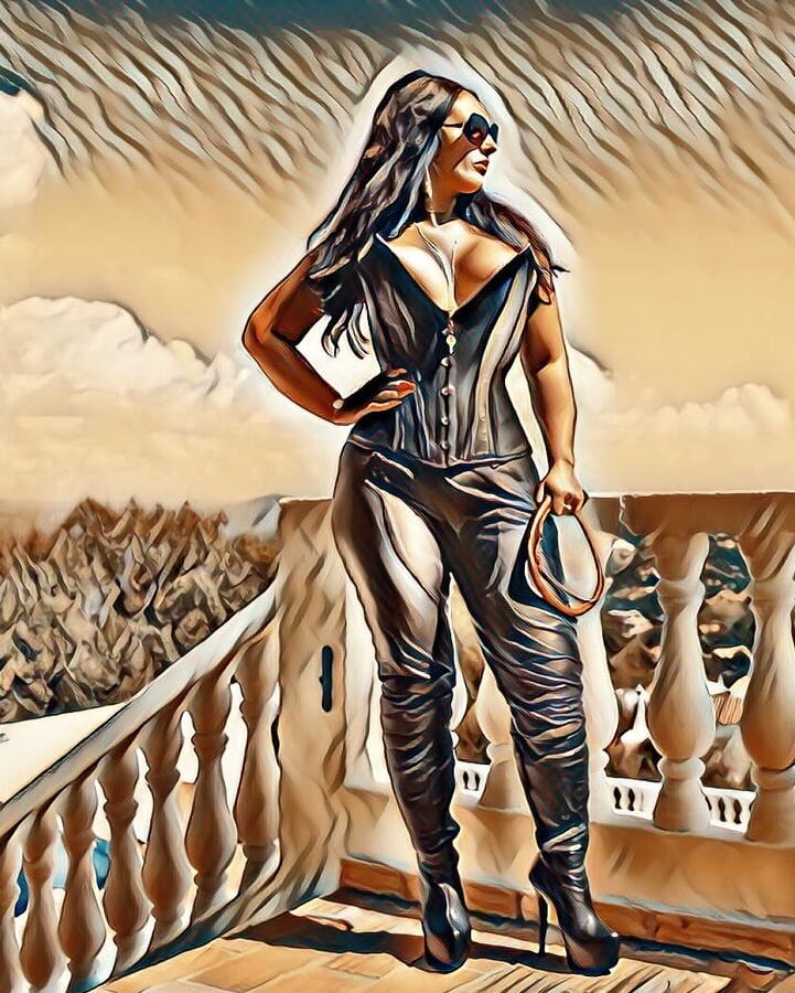 Mistress Ezada Sinn