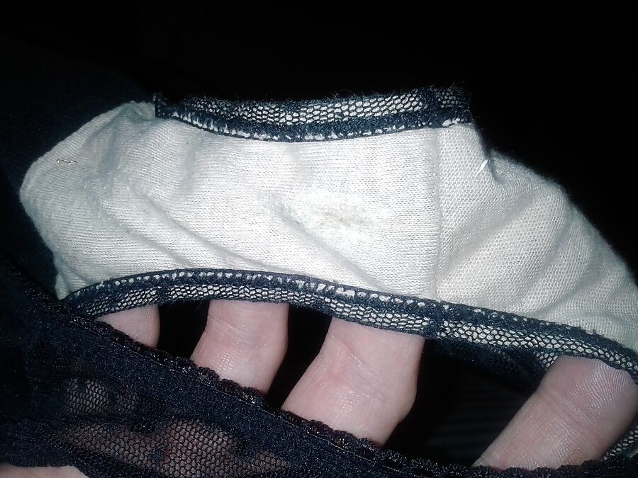 Dirty string