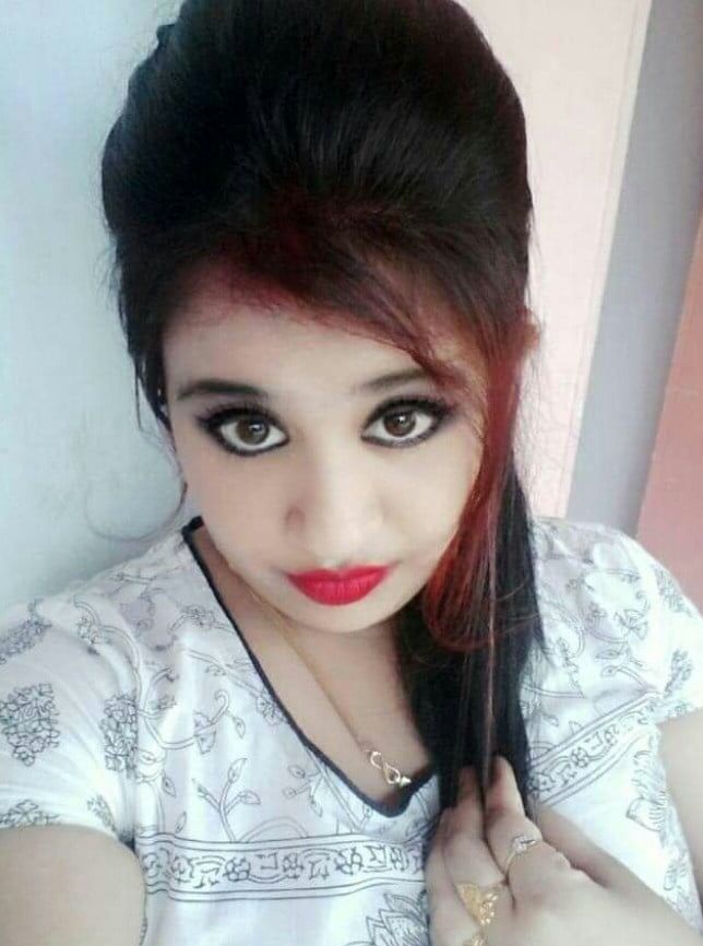 Hot girl alivia