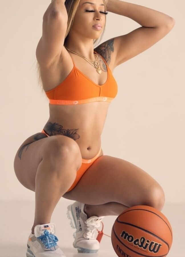 Sexy Hooper