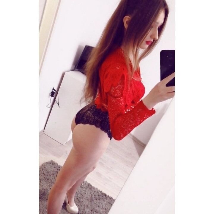 Polonaise chaude et serrée, bas, collants, selfie, talons hauts