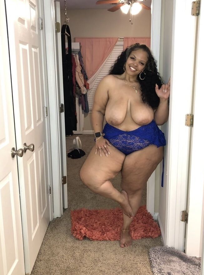 Big Tits Lightskin Ebony BBW