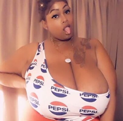 Urban Big Boobs