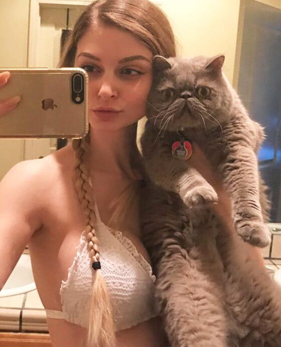 Wife with big boobs