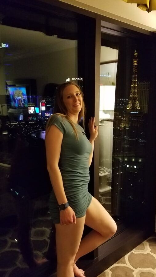 Missouri gal Nicole Hinrichs
