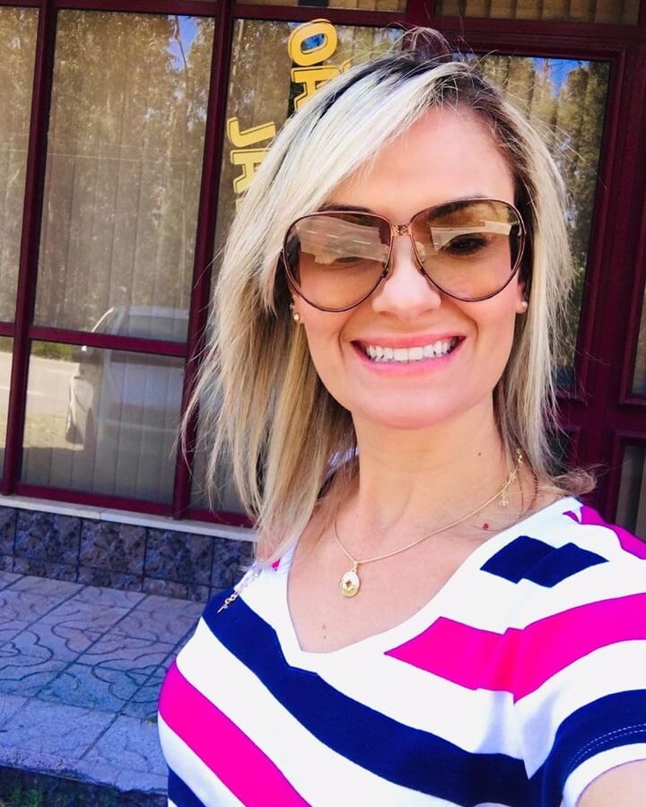 Fatima coroa gostosa pra gozar e comentar