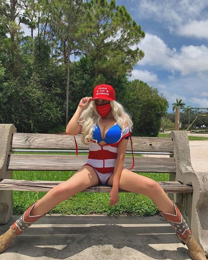 Florida Babe For Trump