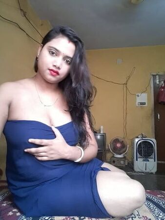 Beautiful Indian Desi Bhabhi