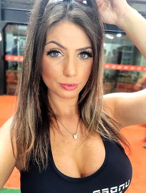 Brazillian Amateurs - Nathy