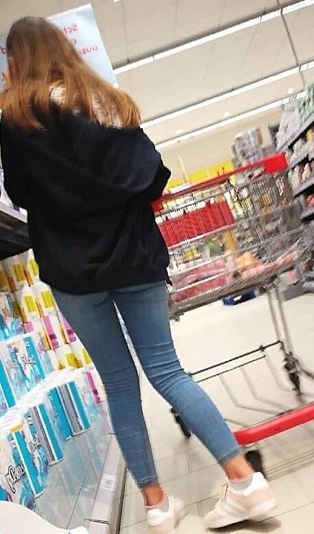 Geiler Arsch im Supernarkt