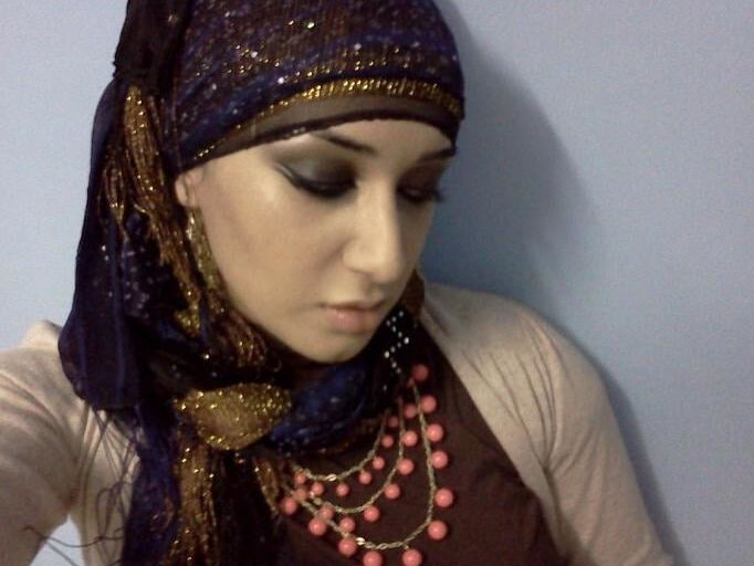 Turbanli Kurt Kizi