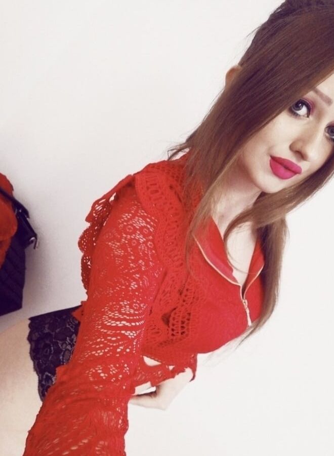 Polonaise chaude et serrée, bas, collants, selfie, talons hauts