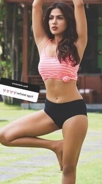 Sexy hot bitche in bikini