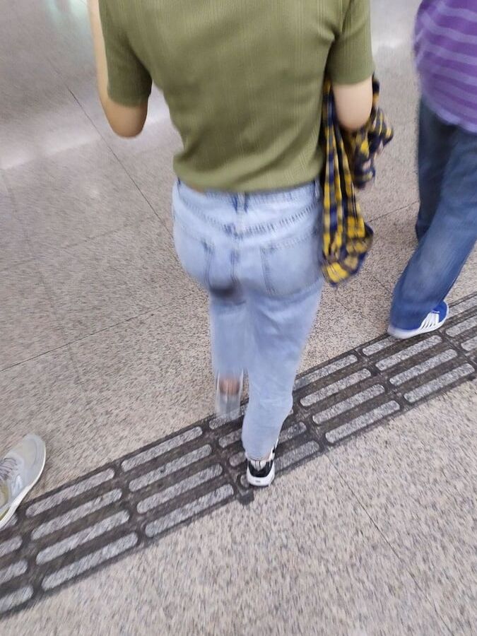 Sneak shot