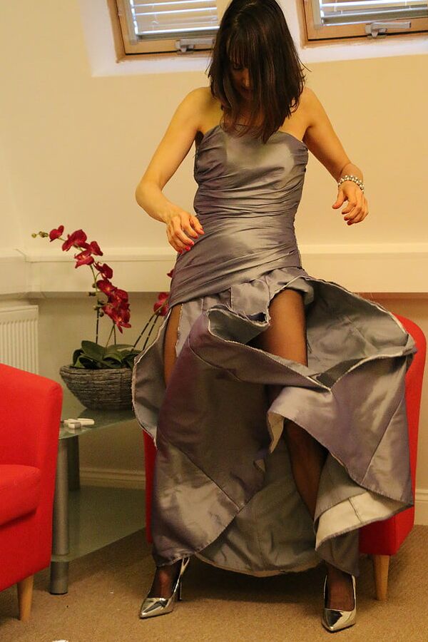Lined skirts and dresses Ripped &amp; Torn