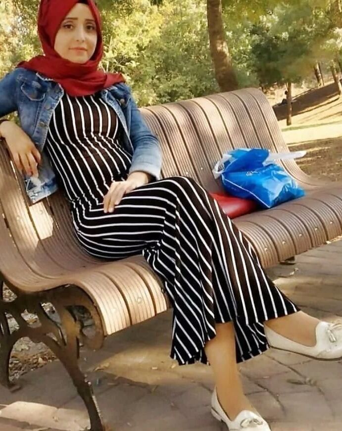 Turbanli Seksi Bacak coraplar turban hijab dolgun dul evli