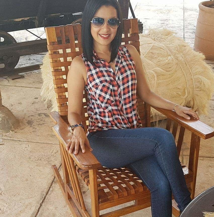 Milf Veracruzana de tetasion - Mexican Milf with Big tits