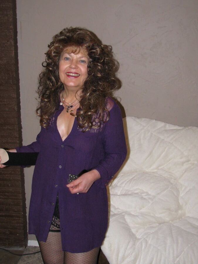 HOT CANADIAN LITTLE BEAUTY NADINE
