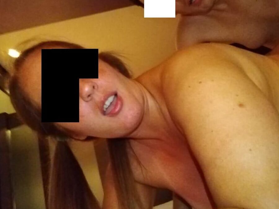 Laura and her friend (Cuckold)