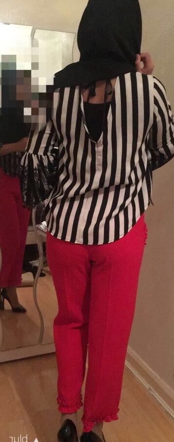 Hijabi Hoejabi asses